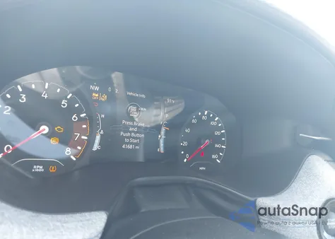 2024 Jeep Compass Latitude 4X4 from USA, damaged, VIN 3C4NJDBN4RT110925